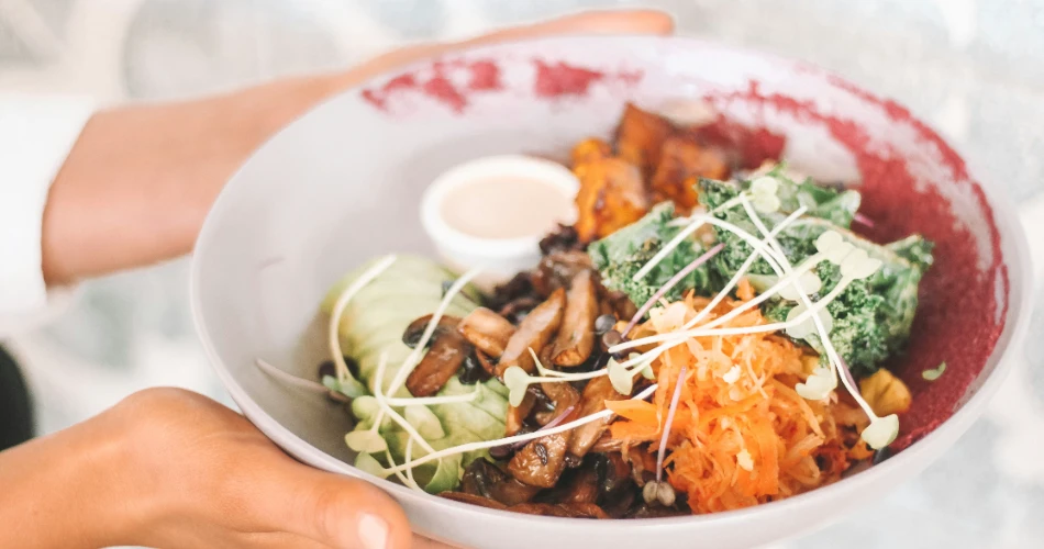10 Places Where Locals Love to Eat in Galveston
